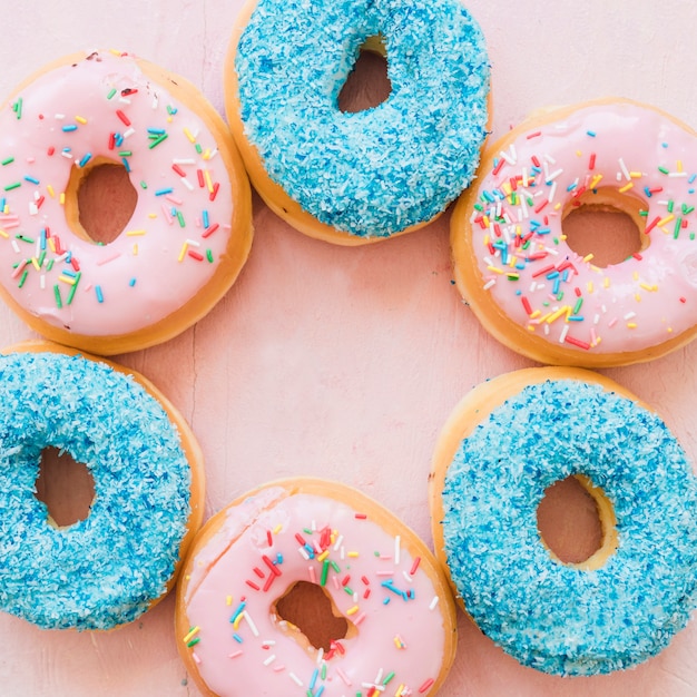 Hausgemachte Donuts für Genießer